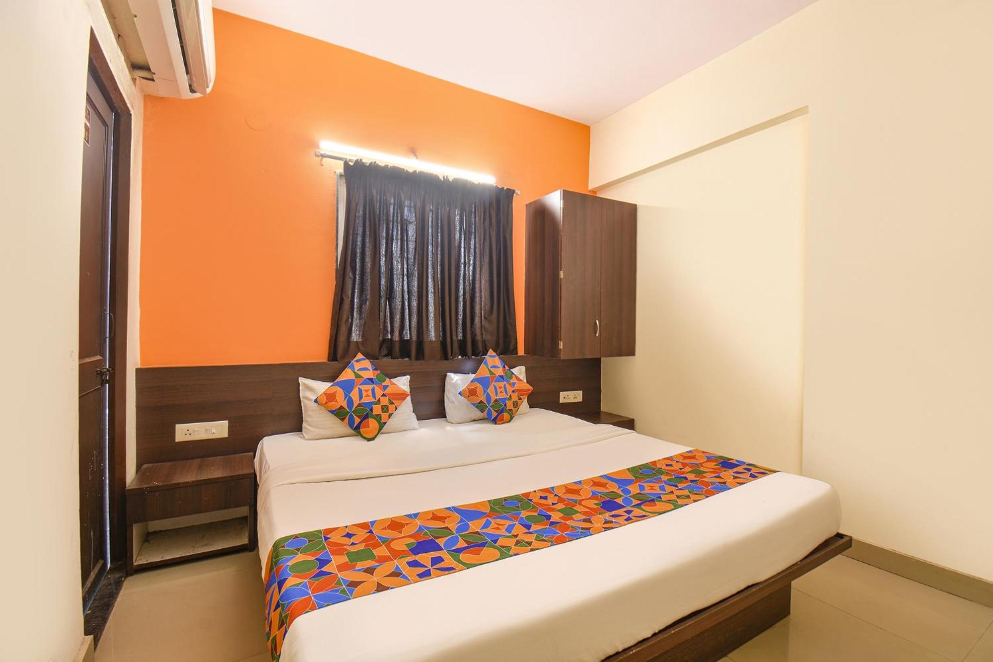 Fabexpress Comfort Executive - Nr Butterfly Park - Хинджавади Экстерьер фото